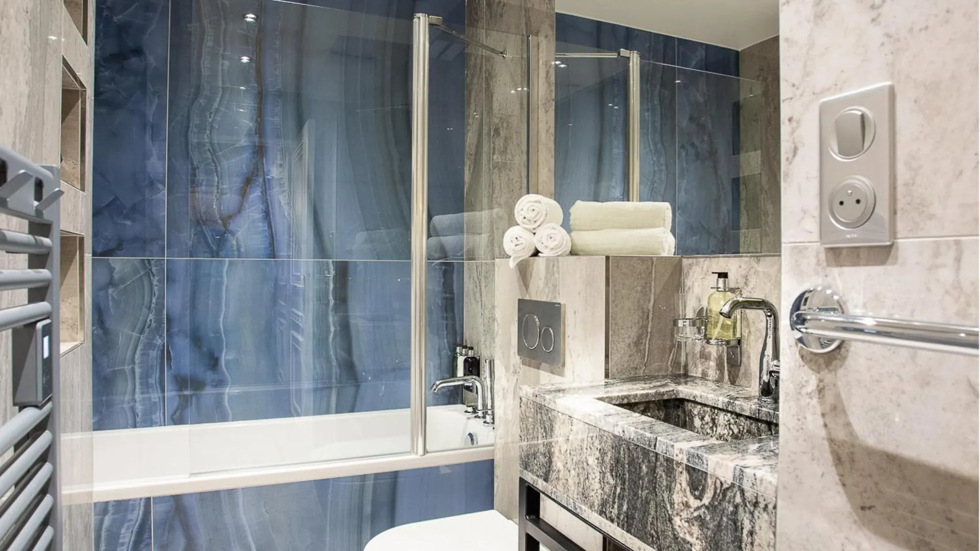 Appartement Merveil - Signature Suite - Louvre - Marcel I Parijs